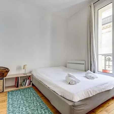 Duplex Lumineux Quartier Branche