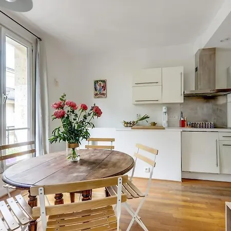Duplex Lumineux Quartier Branche Apartment Paris